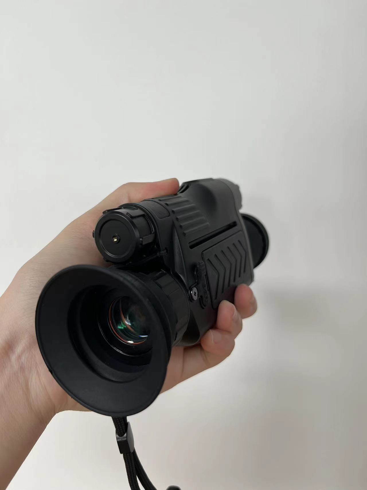 야간 투시경 열화상 단안 망원경 사냥용 - Hunting Thermal Imaging Scope 리뷰 및 가격